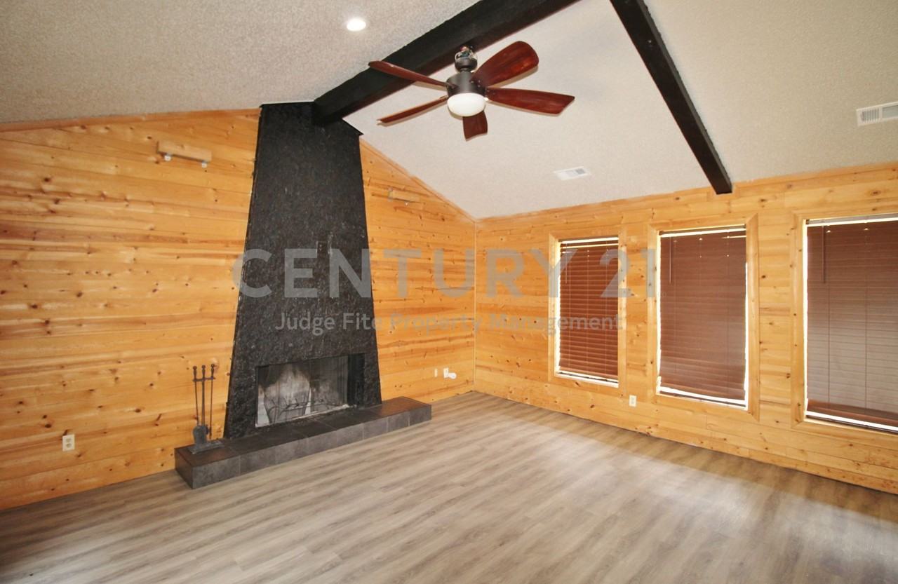6600 Estados Dr - Photo 3 of 20