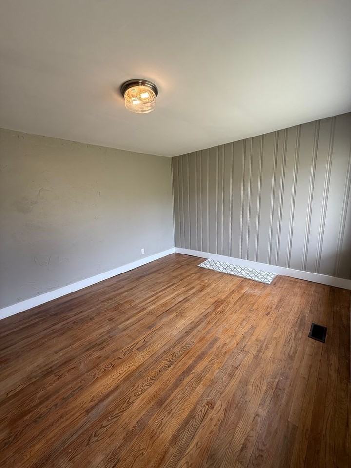 2522 Ramona St - Photo 2 of 13