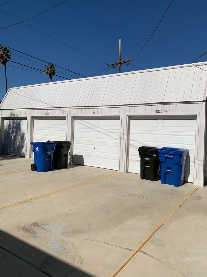 Virginia Apartments - Photo 2 of 12