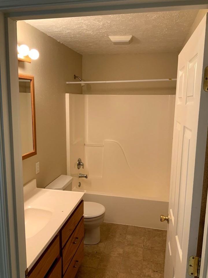 6607 Main St - Photo 4 of 19