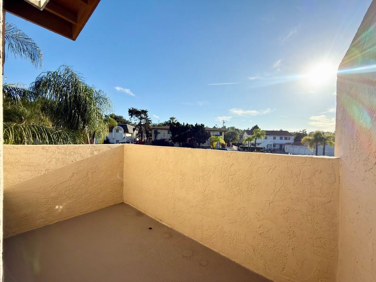 372 Pala Vista Dr - Photo 4 of 19