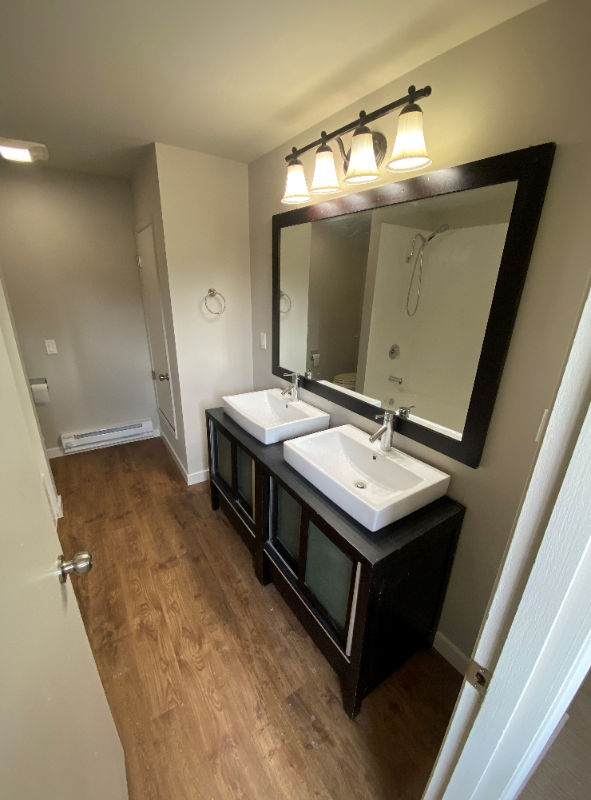 14330 Stone Ave N - Photo 2 of 11