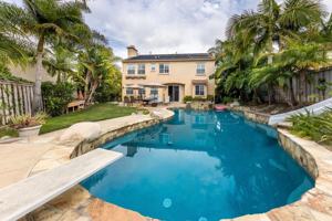 featured image of 3276 Avenida La Cima