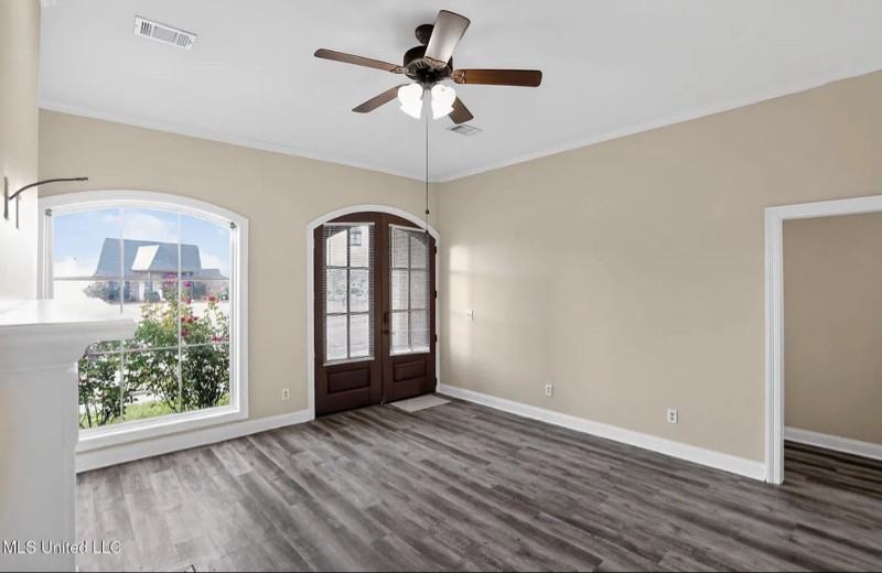 122 Palin Dr - Photo 3 of 9