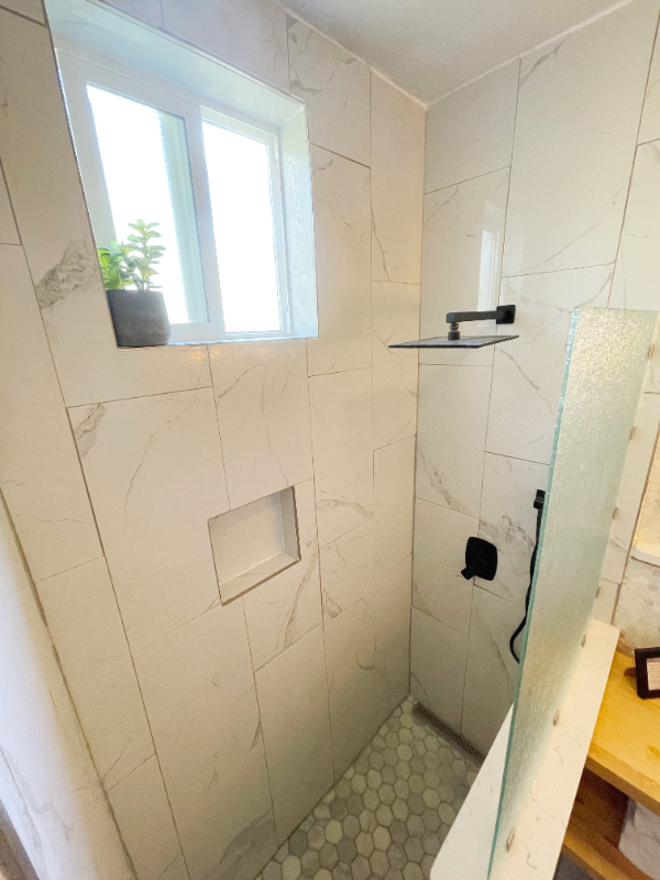 331 State St - Photo 7 of 16