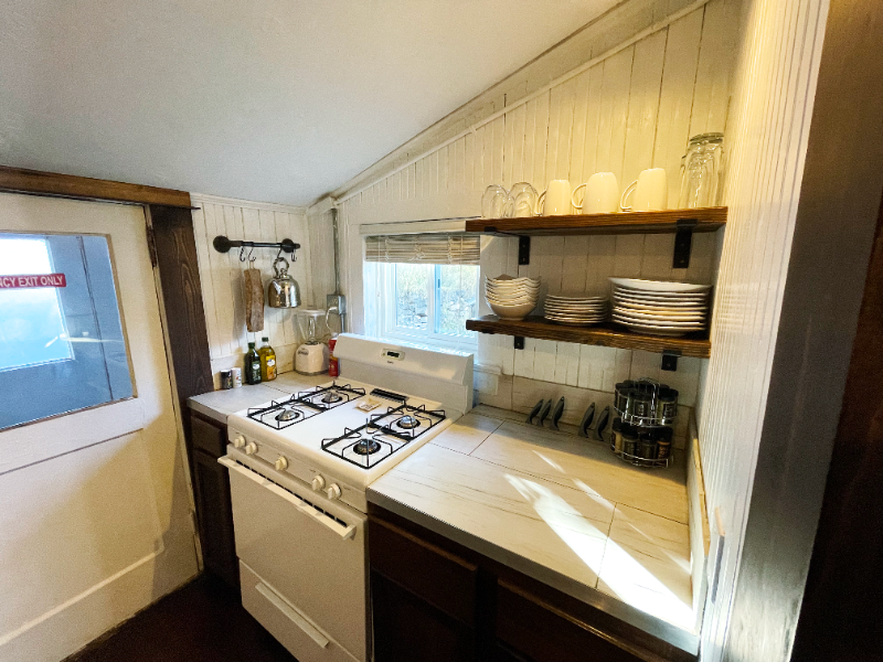 333 State St - Photo 7 of 13