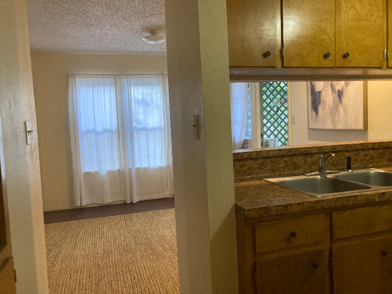 909 W 23rd St #A - Photo 2 of 7