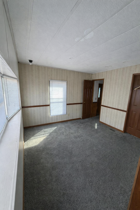 905 W 37th Ave #31 - Photo 3 of 11