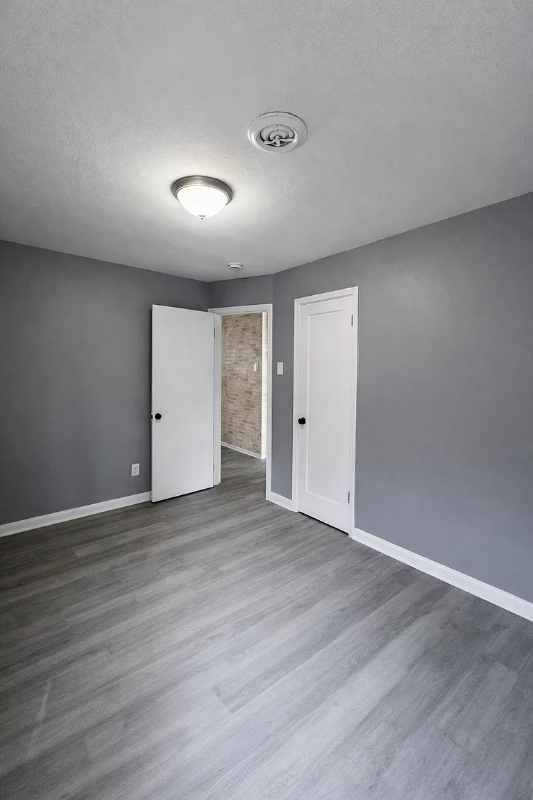 40 Connolly Dr - Photo 2 of 12