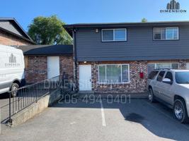 featured image of 1601 N Laventure Rd