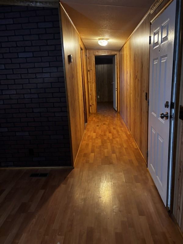 1081 Mustang Cir - Photo 4 of 14