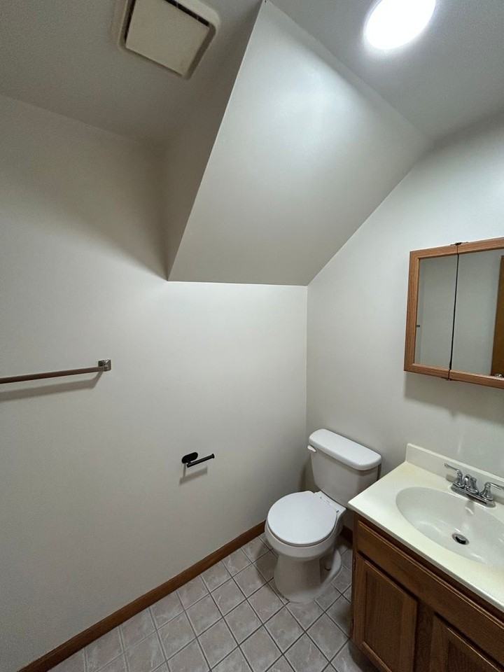 1336 Lake Charles Ave - Photo 7 of 12