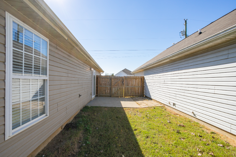 3188 Penn Meade Way - Photo 3 of 12