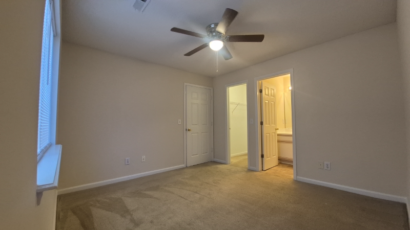 320 Brownlea Dr - Photo 6 of 11