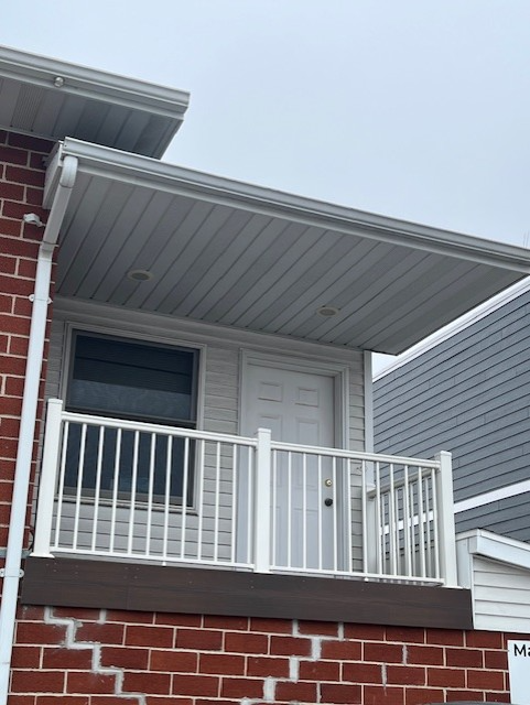 519 1/2 1st St S #519 - Photo 3 of 12