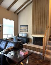 2131 N Summit Ave #307 - Photo 1 of 1