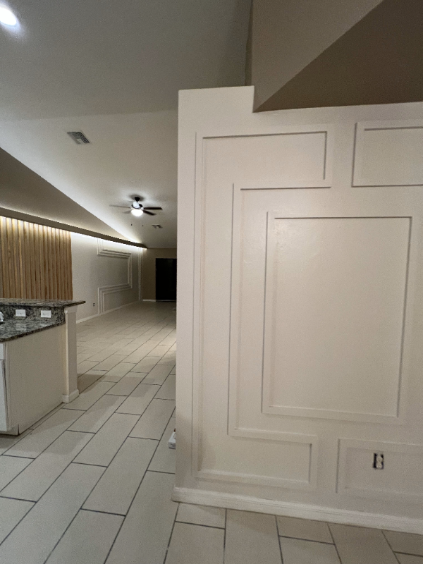 4124 Skyline Blvd - Photo 2 of 3