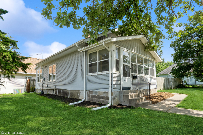 1547 13th St - Photo 3 of 20