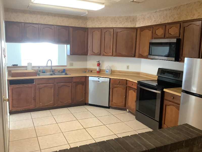 109 Lake Forest Blvd - Photo 3 of 6