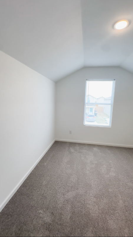 5018 Primrose Rdg - Photo 4 of 16