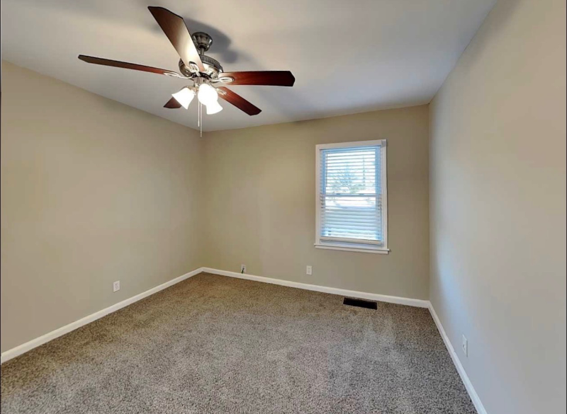 44 Pearsall Farm Ln #12 - Photo 3 of 5