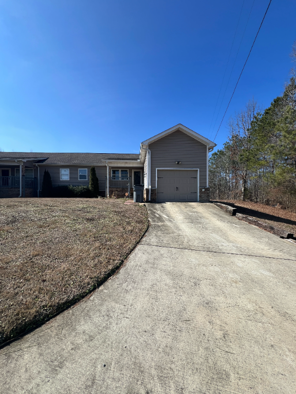 94 Barton Pl #2 - Photo 5 of 22