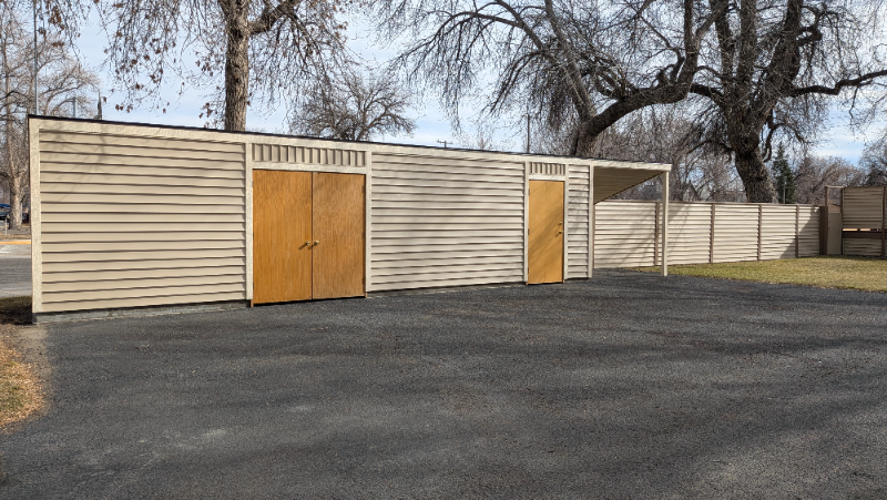 204 6th St Sw - Photo 3 of 3