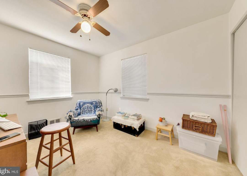 420 Kerwin Rd - Photo 3 of 20