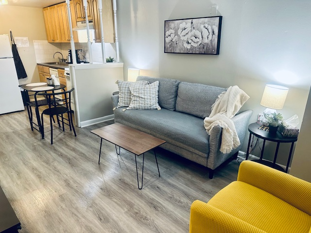 1421 F St Ne #BS - Photo 3 of 8