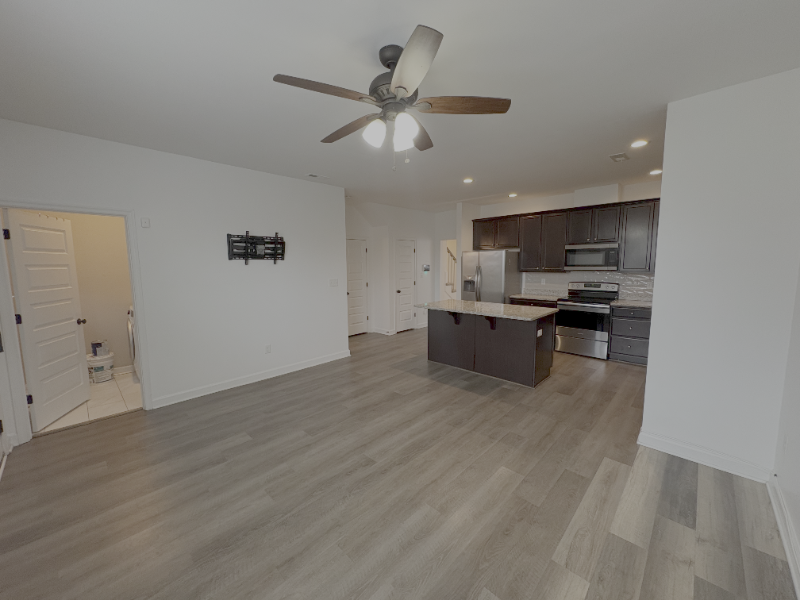 2812 Church St - Photo 5 of 10