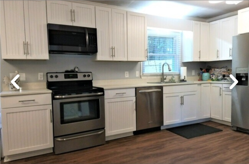 225 Circle Dr - Photo 3 of 18