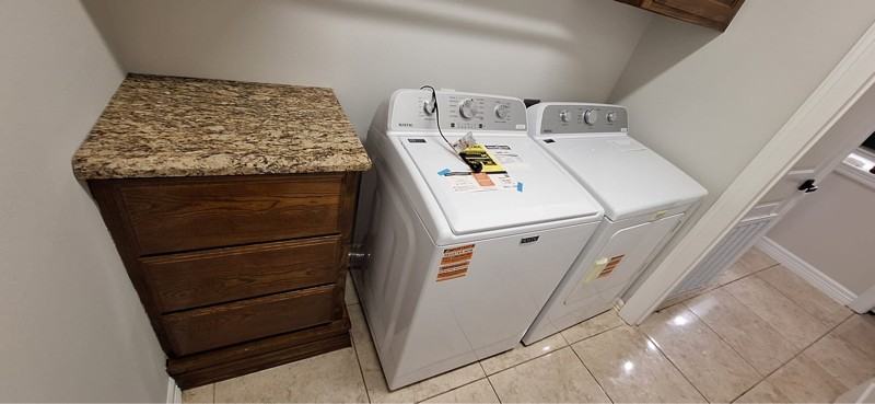 6618 Garden Woods Ave #B - Photo 3 of 7