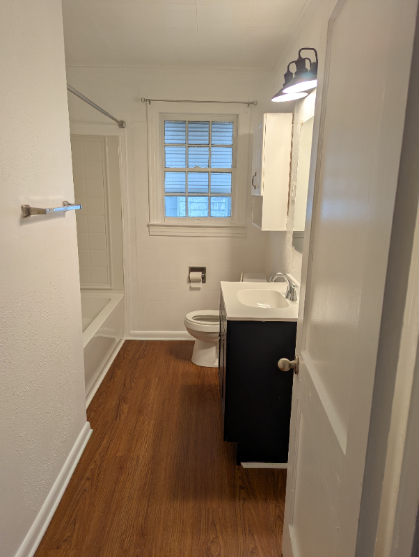 817 Modica St - Photo 6 of 8