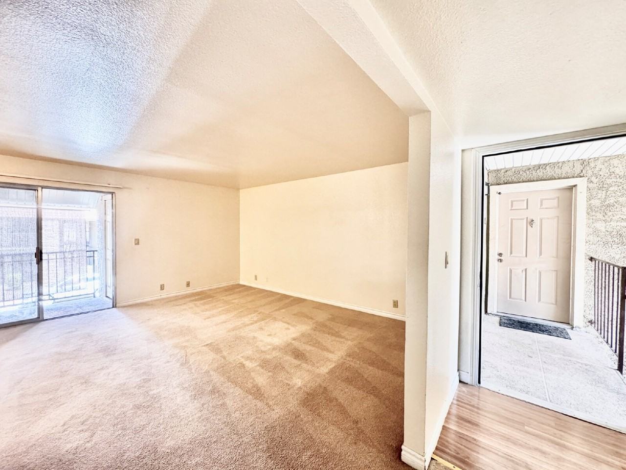 5281 River Glen Dr #222 - Photo 4 of 46