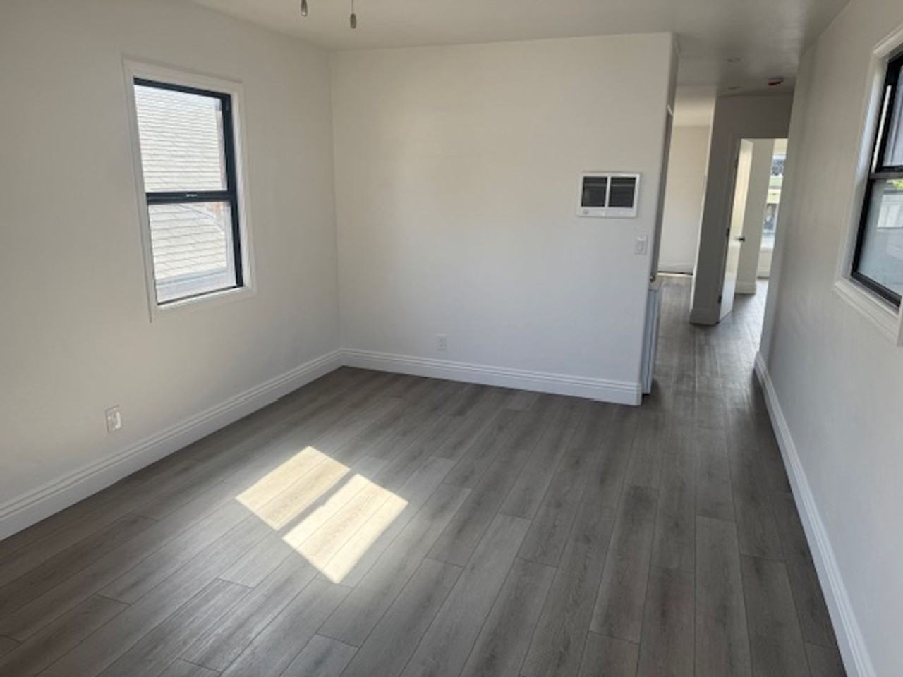 3575 4th Ave - Photo 2 of 17