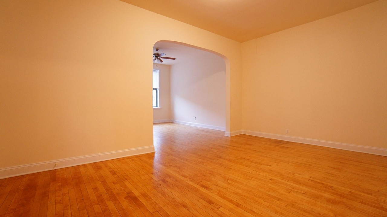 2645 Milwaukee LLC - Photo 7 of 12