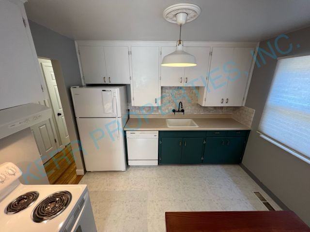 6406 Se 91st Ave - Photo 4 of 17