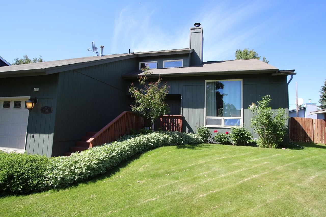 450 Pettis Rd - Photo 2 of 25