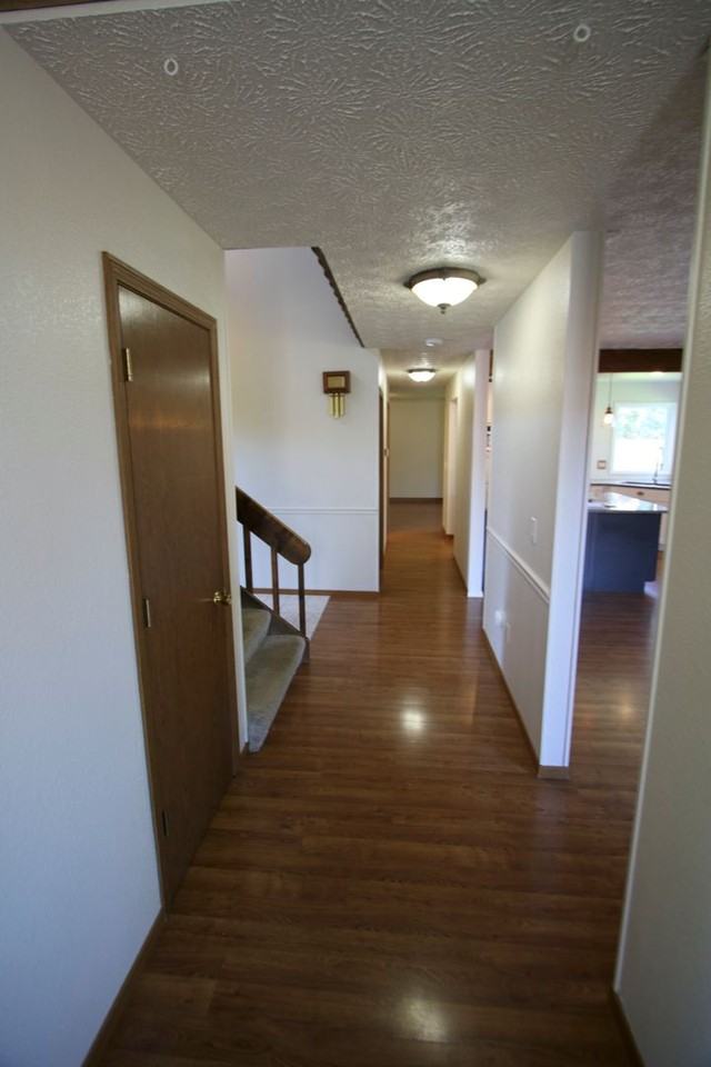 450 Pettis Rd - Photo 3 of 25