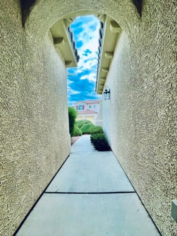 4450 Prada Pl - Photo 3 of 25