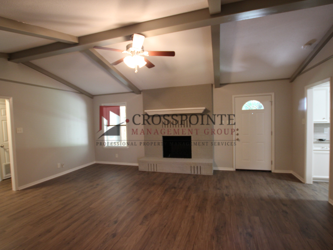 215 Gardenview St - Photo 4 of 24