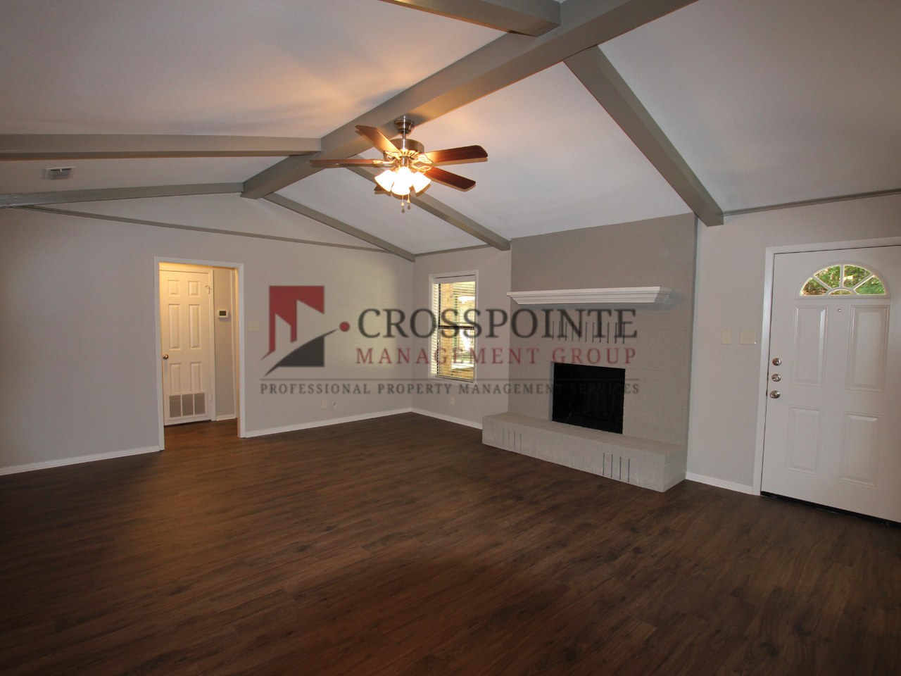 215 Gardenview St - Photo 5 of 24