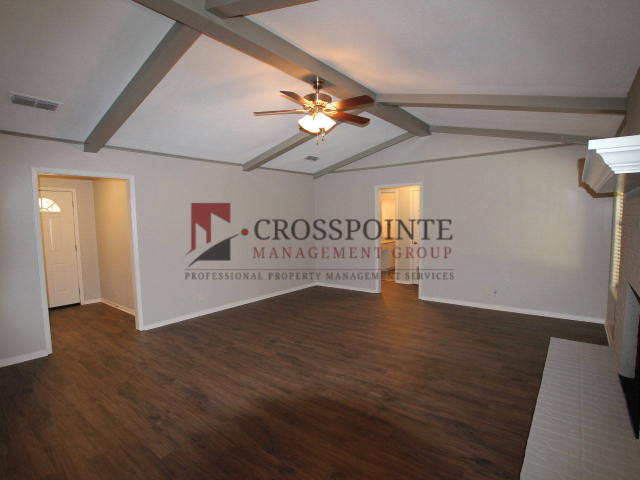 215 Gardenview St - Photo 6 of 24