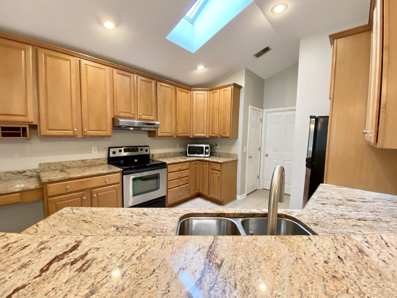 115 Wheatfield Ct - Photo 6 of 18