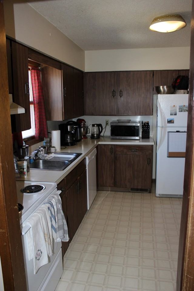 1610 24th St - Photo 3 of 8