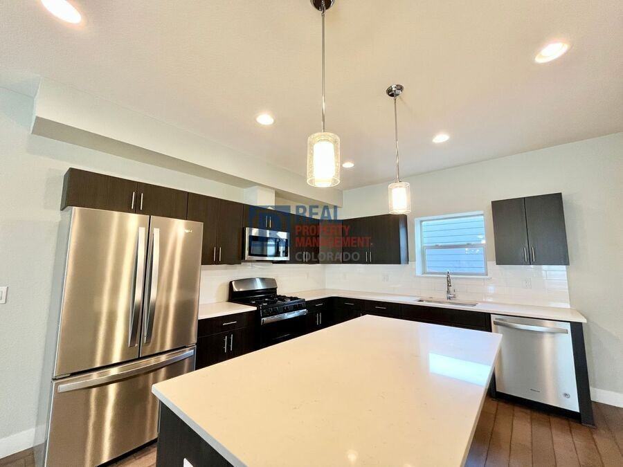 4431 E Jewell Ave - Photo 5 of 21