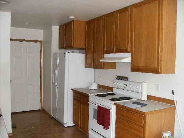 501 Laguna Dr - Photo 2 of 12