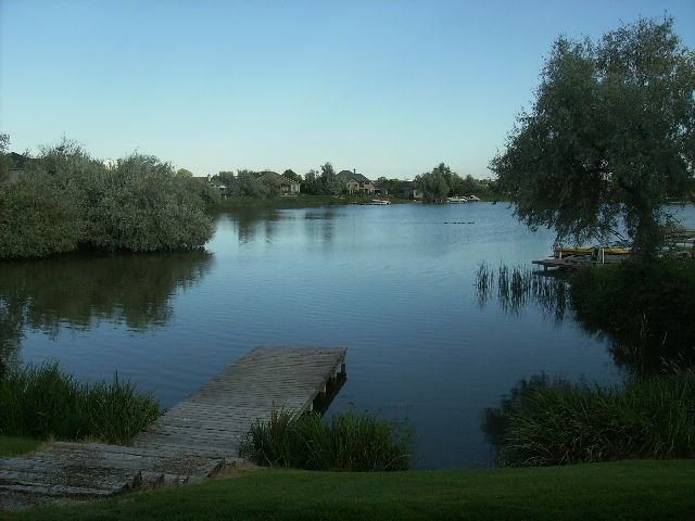 501 Laguna Dr - Photo 6 of 12