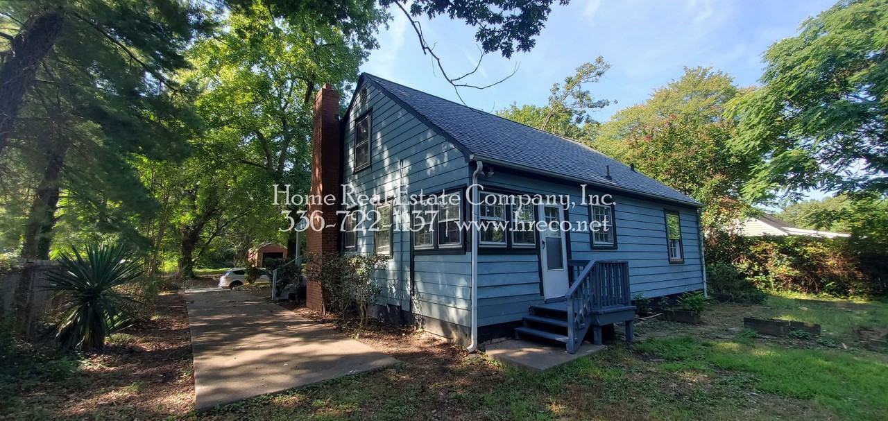 310 Forty Foot St - Photo 2 of 12