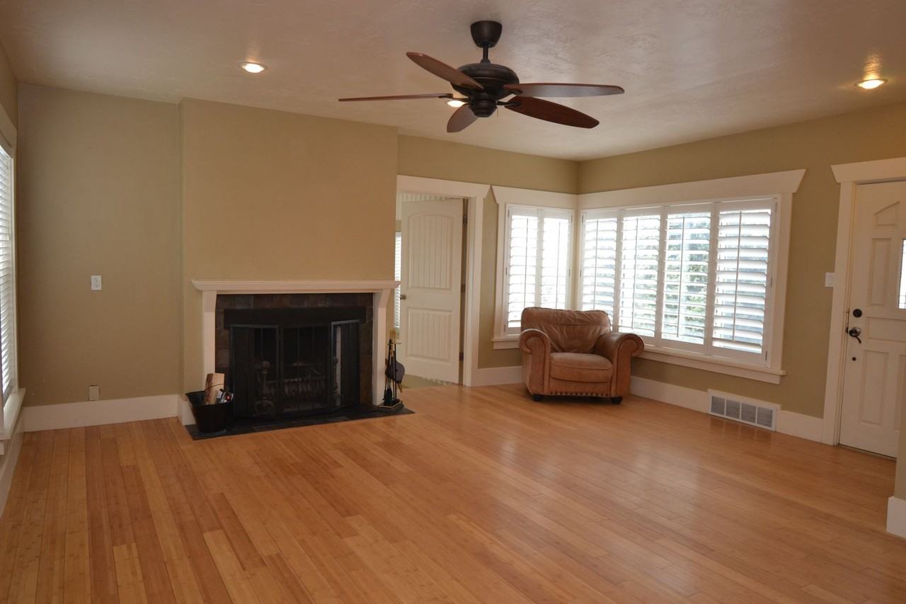 1166 E 500 S - Photo 3 of 26